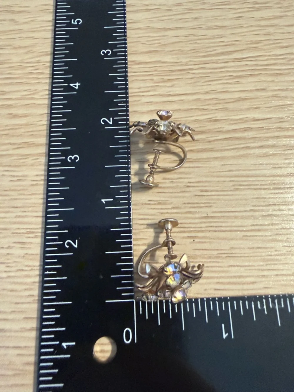 Gold-Tone Vintage‎ Aurora Borealis Crystal Floral Clip-On Earrings